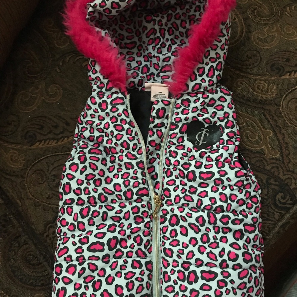 Juicy Couture fur trim vest with gold zipper.